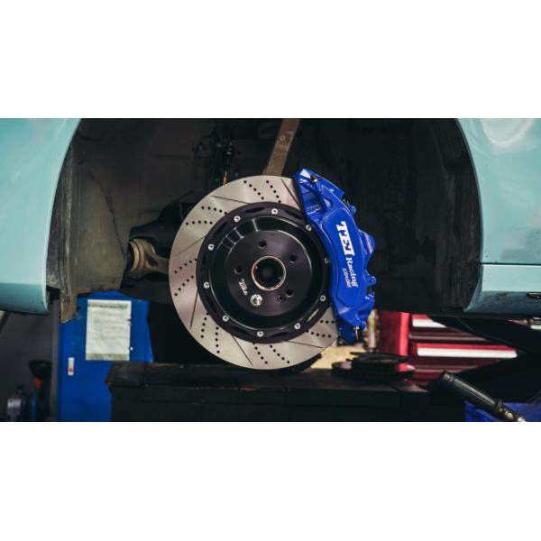 Front 6 Piston And Rear 4 Piston Caliper BBK Auto Brake System For Mercedes-Benz E300 19 Inch Rim