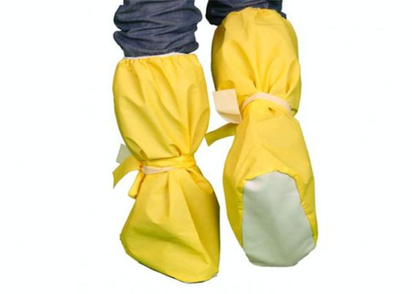 Non Woven Hospital Shoe Covers , Disposable Overshoe Covers PVC Dotted