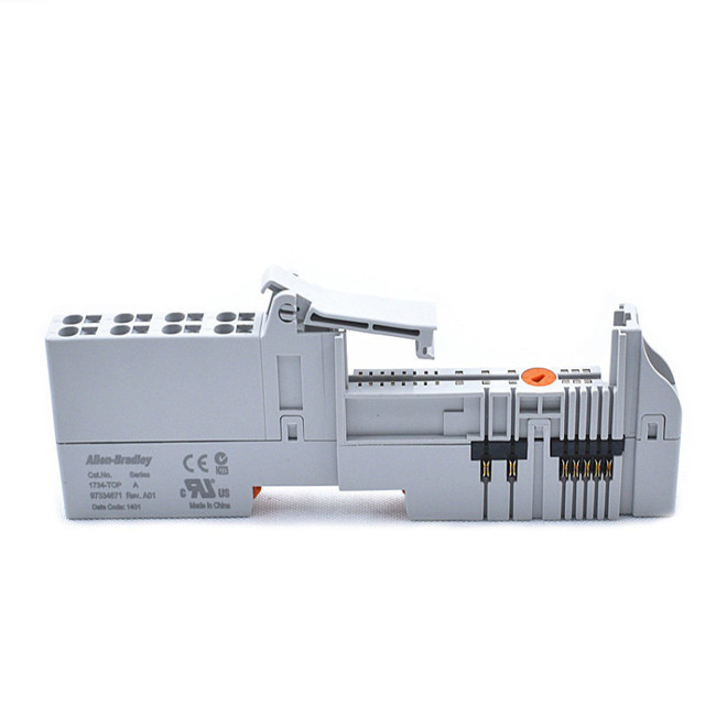 440C-CR30-22BBB ПРОГРАММЕРНОЕ КОНФИГУИРОВАННОЕ РЕЛЕ БЕЗПАСНОСТИ
