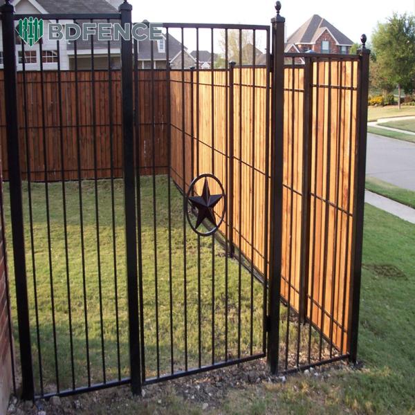 Residential Tubular Steel Fence Child-Proof