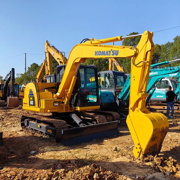 Mini Old Komatsu Crawler Excavator PC60-8 6T Heavy Machinery