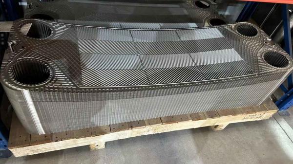 APV / SPX Plate Heat Exchanger Components Pure Nickel Ni200 Ni201 Hastelloy
