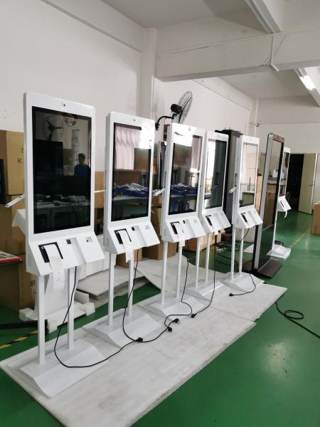 PCAP Touch Free Standing Digital Signage Advertising Player 55 65 Inch