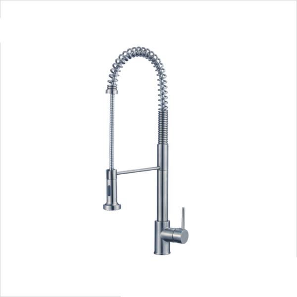 Mezclador de agua fría caliente Grifos de fregadero de extracción Tratamiento de la superficie de cromo