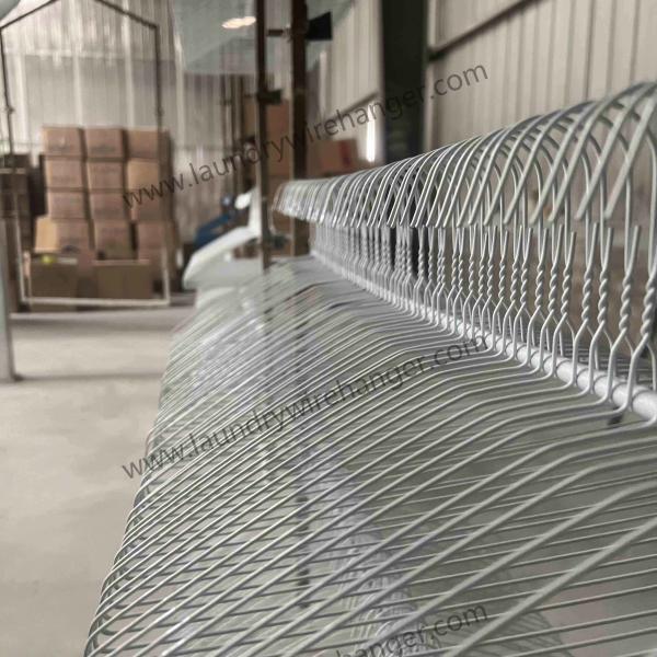 Keep Your Clothes in Perfect Condition with Smooth Surface Metal Clothes Hangers