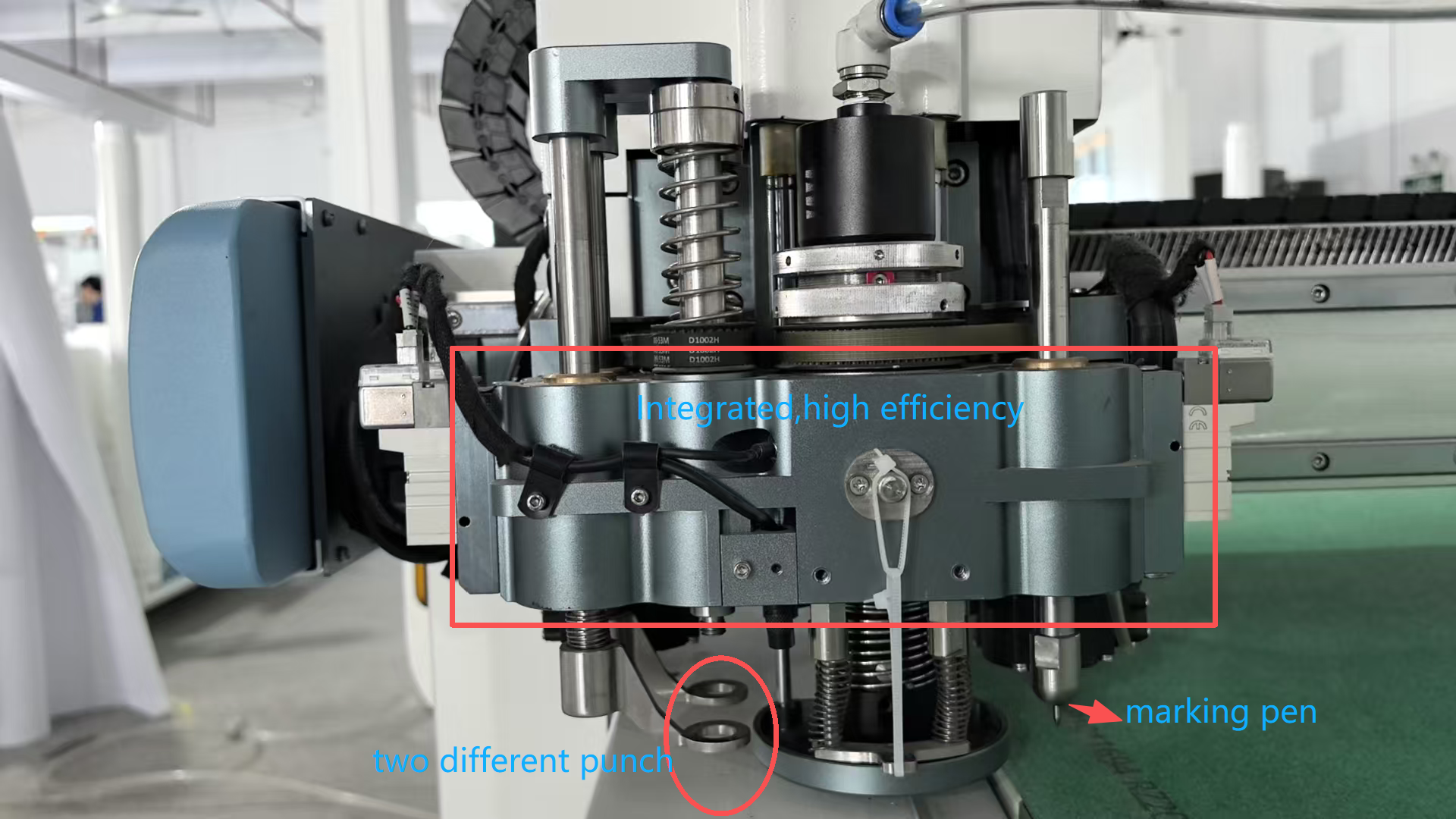 Multi Layers Fabric Cutting Machine | High-Speed CNC Textile Cutter