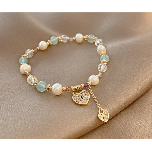 High Quality Green Crystal Girls Pearl Bracelet Heart Shaped Bracelet