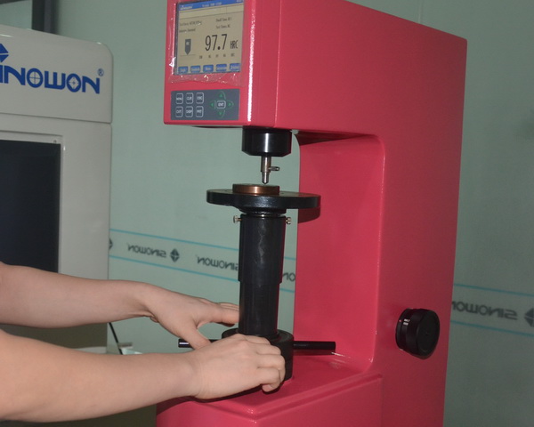 Multi-Languages Rockwell Hardness Tester with Touch Screen Support Blue Tooth Printing