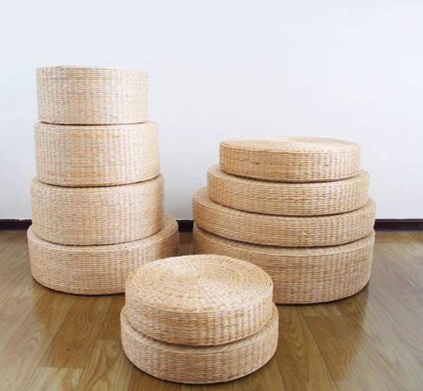 Natural Straw Household Storage Stool Grass Woven Ottoman Box Eco-Friendly Hand-Woven Grass Rattan Stools