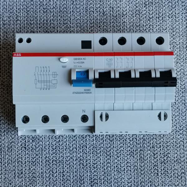 ABB miniature circuit breaker with overcurrent protection GSH204 AC-C50/0.03