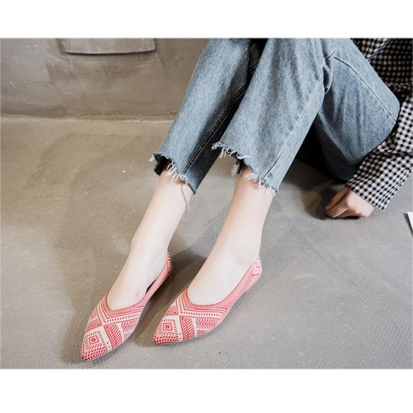 Hot Sale Lightweight Breathable Women's Shoes Pointed Toe Geometric Pattern Casual Flats