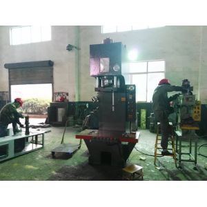 Стальной прут выправляя гидравлический ход силы 900mm машины 100T прессы гнуть