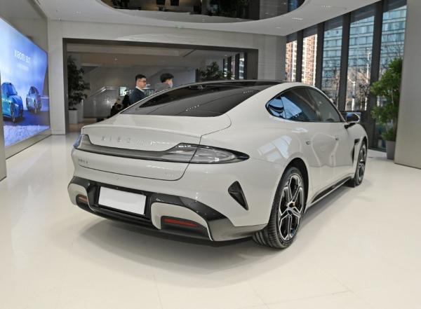 Export Luxury Chinese Sport Pure New Energy Xiaomi SU7 Pro Max EV Nouvelle voiture
