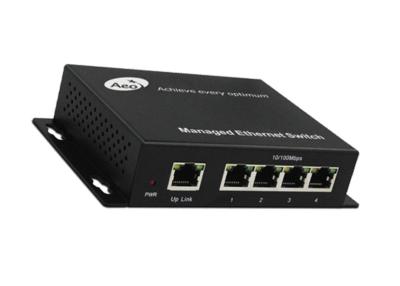 1 interruptor portuário dos ethernet do ponto de entrada do Uplink 4