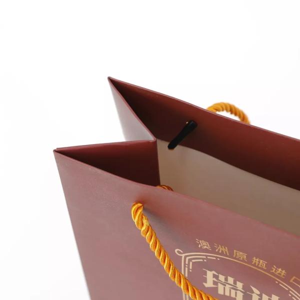 Composite Wrapping Paper Gift Bag Cardboard Paper Tote Bags With Logo