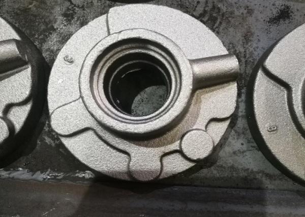GG20 HT200 Forklift Trucks Cast Iron Casting Wheel Hub