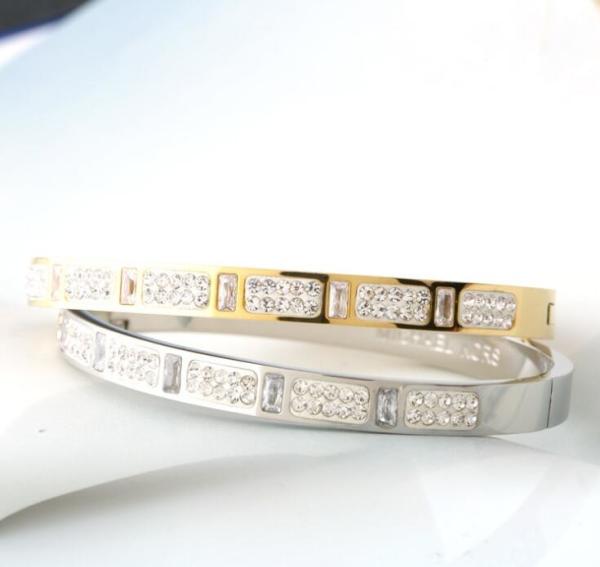 Fashion Girls Stainless Steel Diamond Pave Gold Bracelet  for Girl Jewelry Diamond inlay Bangles