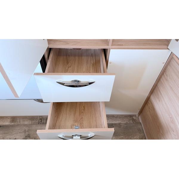 Remorque légère de luxe de voyage Motorhome léger compact avec le stockage efficace