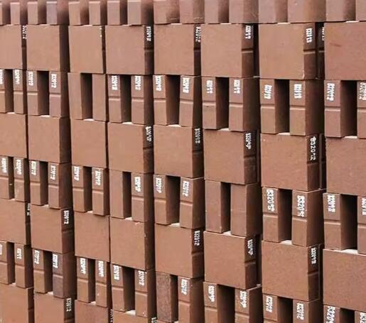Good Quality Dead Burned Magnesite Brick Magnesium Fire-Resistant Bricks Fused Magnesia Brick For Alkaline Open-Hearth Furnaces