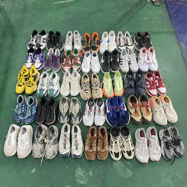 Mix Size Second Hand Men Shoes China Branded Used Running Sports Sneakers