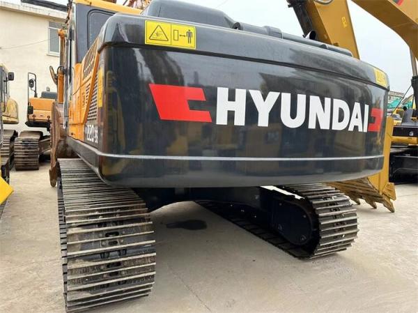 22 Ton R220-9 2nd Hand Excavator Hyundai Digger 112KW Power Good Condition