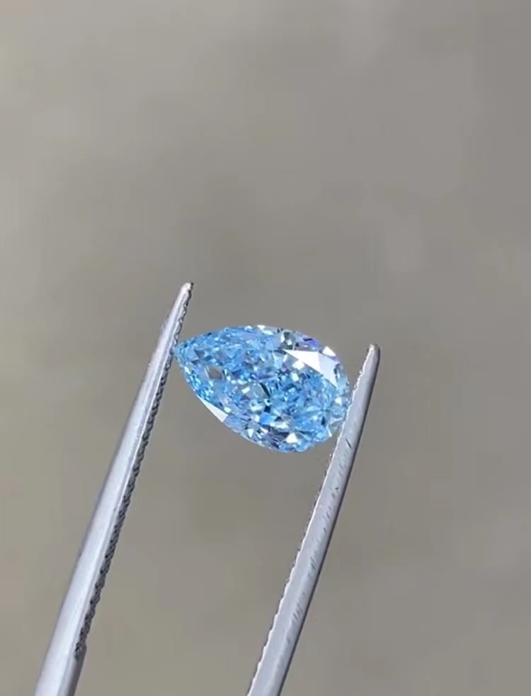 10 Мохс Pear Loose Лабораторно выращенные голубые бриллианты 1.0ct-1.8ct IGI Certified