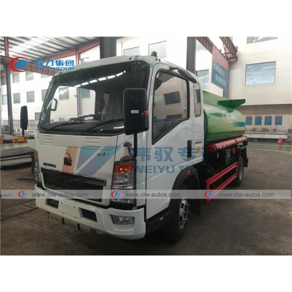 Camión de petrolero de gasolina de la conducción a la derecha 5000L de Howo 160hp