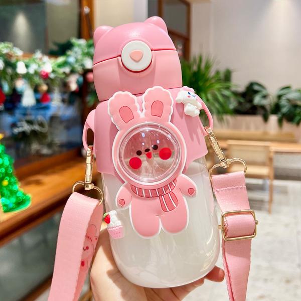 Cute Cartoon Design 680ml Kids Water Bottle with Strap and Straw Sustainable Material