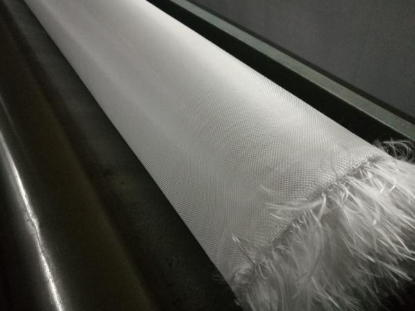 5.2m Width Woven Geotextile Fabric With Strength 10% Elongation And Heavy-Duty ≥12KN CBR Puncture Strength