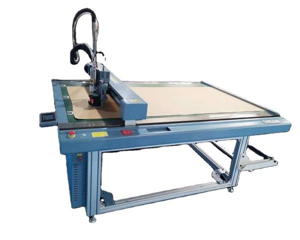 1509 Flatbed Inkjet Pattern Cutting Machine Plotter CAD Flatbed Garment Cutter