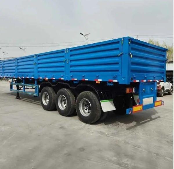 Heavy Duty Steel Flatbed Trailer With Enhanced Load Capacity