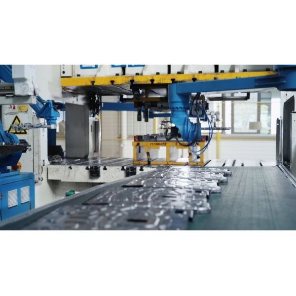 White Goods Metal Components Deep Drawn Metal Stamping China