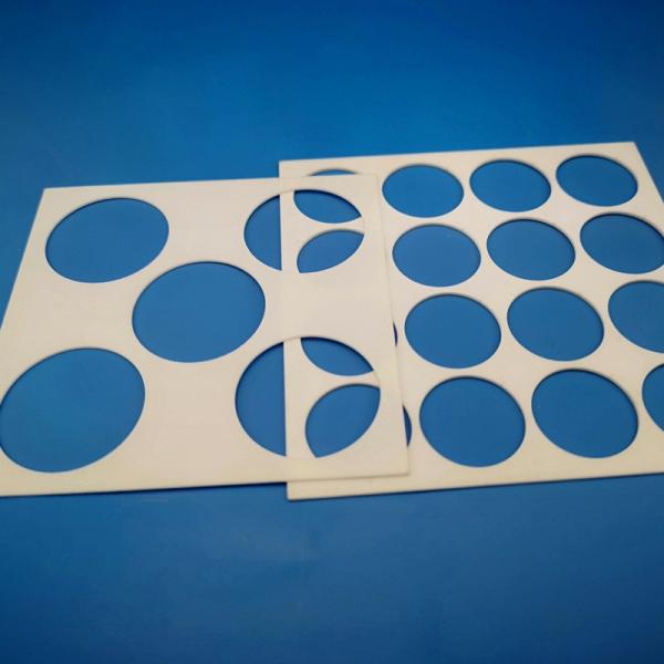 Machining Insulating Al2O3 Ceramic Plate With Holes