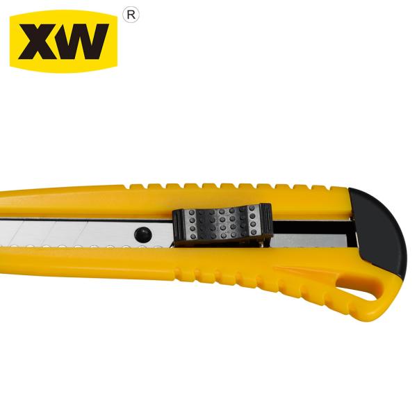 Classic 18MM Plastic Snap Off Blade Knives SX70 For Cutting Paper Cardboard Fabric