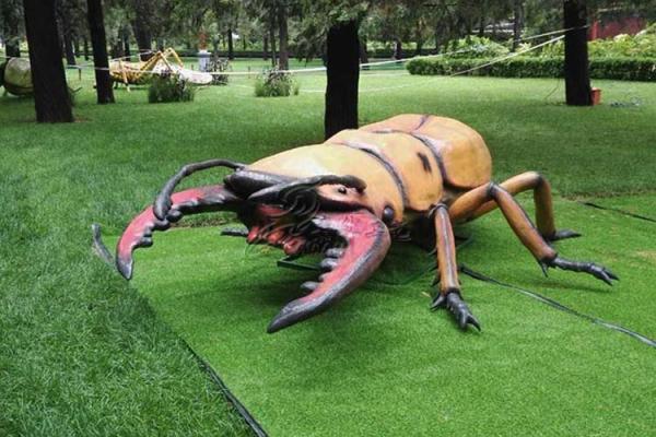 Grandes insetos Animatronic para a decoração da paisagem da plaza da cidade do museu