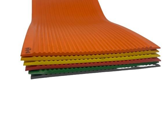 Custom service is Pvc Rubber Strip Stair Nosing for Anti-slip Stair Edge Protection
