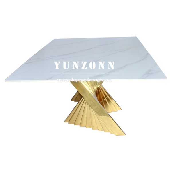 Luxury High Quality Gold/Silver Stainless Steel Wedding Dining Table with Tempered Glass Table Top