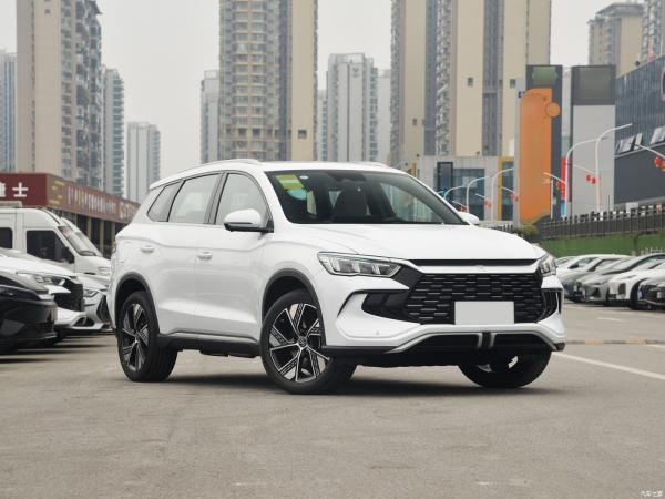 135 Torque máximo BYD Limousine totalmente elétrico com estilo moderno e faróis LED