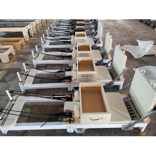 Pec Fold Aluminum Reformer U+PL019S Space Saving Rolling Ergonomic Cushioned