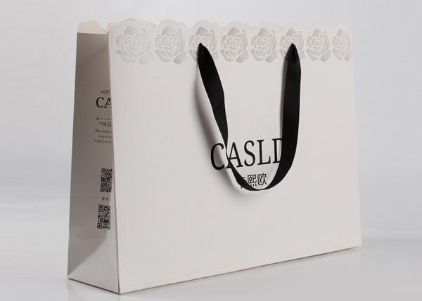 Laser Cut Printing Personalised Paper Bags , Grosgrain Ribbon Plain Gift Bags