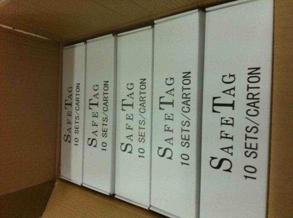 PVC / ABS Plastic Scaffolding Safety Tags For Warning With Round Hang Hole