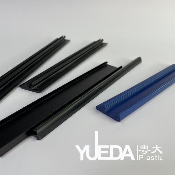 Durable Custom Extruded Plastic Profiles SGS Standard Anti Corrosion