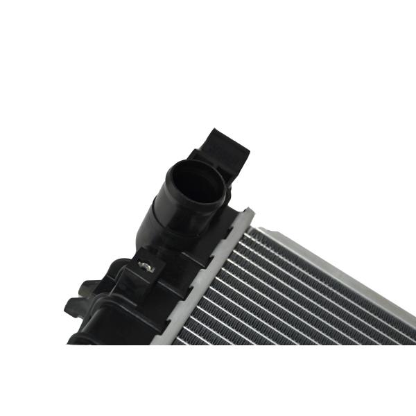 95298555 Système de refroidissement pour le tracker Chevrolet et le radiateur en aluminium Buick Encore MT