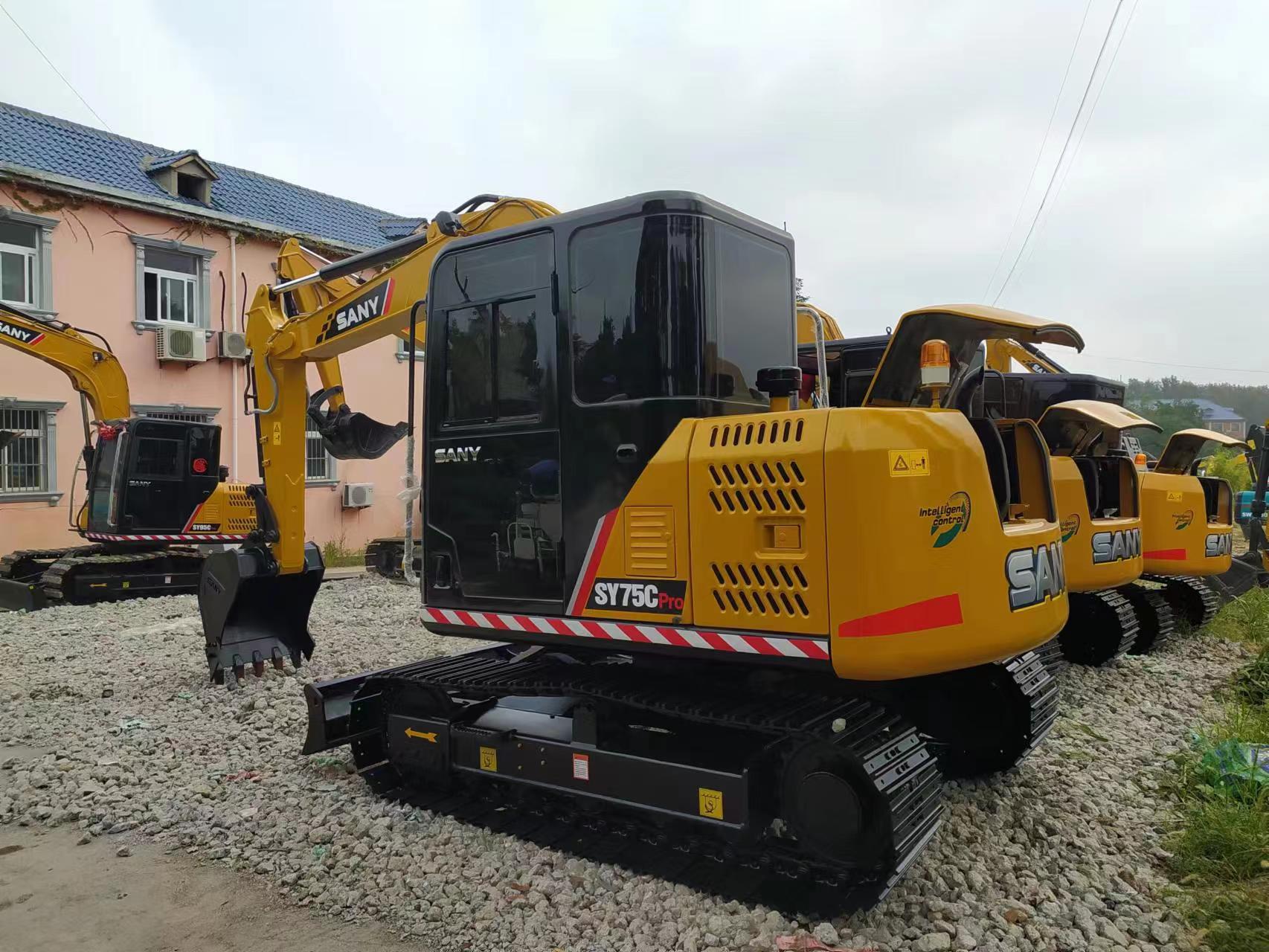 7280 кг 4,4 км/ч Подержанный экскаватор экскаватор Sany Sy75c Pro Высота копания 7060 мм
