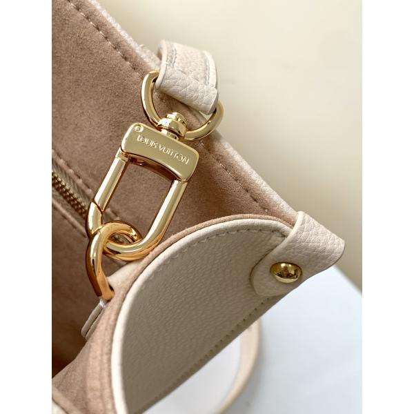 Сумка посыльного OnTheGo MM Louis Vuitton вензеля шафрана сливк гигантская для IPad мини