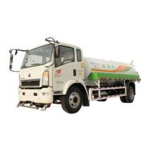 SINOTRUK Caminhões-tanque de água YUNNEI Motor 6000 litros 4x2 Caminhão pulverizador de água
