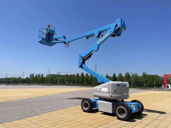 Construction Work 14m 16m 18m 20m Self Propelled Articulate Boom Lift Diesel Boom Lift