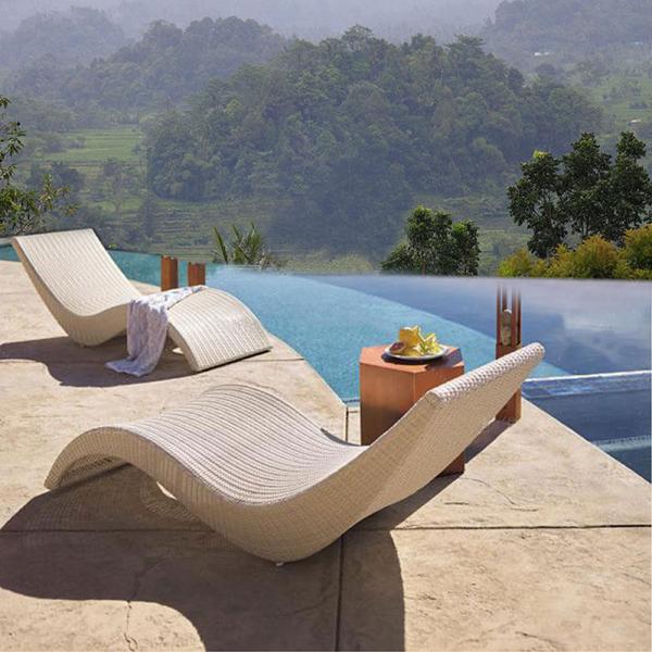 Outdoor Beach Aluminum Furniture Chairs with Modern Design Style Rattan Sun Lounger
