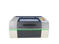 Tipo pequeno de anúncio acrílico refrigerar de água da máquina de gravura do laser do CO2