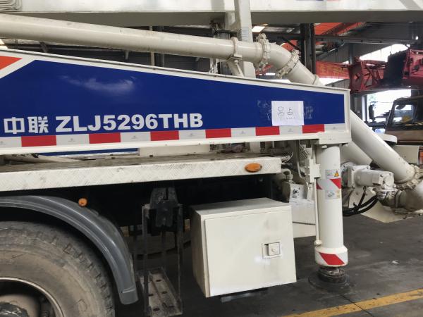 120M3/H 300KW usou o caminhão do cimento, caminhão da bomba do cimento para a transmissão